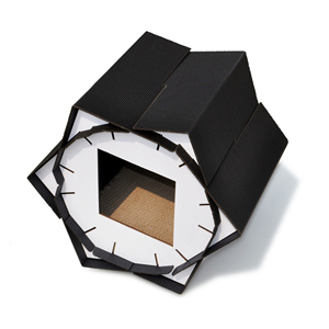 Wholesale Eco-Friendly <strong>Cat</strong> <strong>House</strong> Foldable Kraft Paper <strong>Design</strong> with Interior High-Density Corrugated Scratching Board Nest - Product Image 2