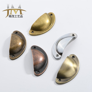 Poignées de tiroir Jingmao 82 mm en fonte de fer style antique pour meubles et décoration intérieure - Product Image 2