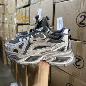 Chaussures de sport, sandales et baskets confortables d'été, vente en gros, prix les plus bas, haute qualité, stock neuf - Product Image 1
