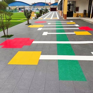 Tapis de sol en plastique PP assemblé pour les activités de plein air de la maternelle pour les courts de tennis de basket-ball de badminton - Product Image 3