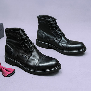 Chaussures pour hommes faites à la main avec connecteur en trois parties, bottes courtes de moto Martin, bout rond en cuir de vache, bottes en cuir véritable - Product Image 3
