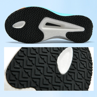 Chaussures de course ultra-légères en maille respirante et anti-odeur, à lacets, avec amorti, design bas, pour hommes et femmes, idéales pour le marathon
