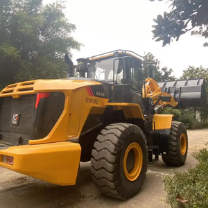 รถตักล้อยางมือสอง LIUGONG CLG862H ขนาด 6.5 ตัน พร้อมถังขนาด 4.5 ลูกบาศก์เมตร clg856 - Product Image 2