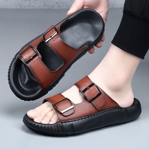 Sandales d'extérieur luxueuses en faux daim à bout ouvert pour hommes, haut de gamme, antidérapantes, légères, durables et respirantes - Product Image 4