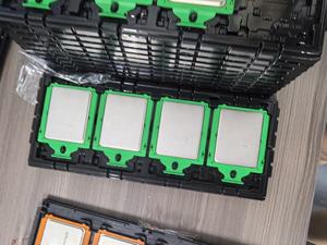 Vente flash Processeur serveur CPU EPYC 7551P personnalisé 32 cœurs 2,0 GHz 180 W 64 Mo de cache 7551P - Product Image 3