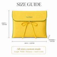 Pochette personnalisée en toile jaune avec rabat, fermeture à nœud papillon, passepoil vert, sac anti-poussière en coton brodé à blocs de couleur, emballage cadeau