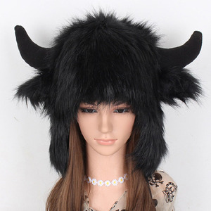 Gorro de Cuerno de Toro de Piel Sintética Esponjosa Yx para Halloween, Divertido, Cálido y Grueso, para Juego de Rol, Fiesta de Invierno, Gorra Unisex - Product Image 4