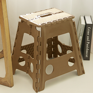 Vari colori casa e giardino esterno <span class=keywords><strong>piccolo</strong></span> <span class=keywords><strong>sgabello</strong></span> <span class=keywords><strong>pieghevole</strong></span> in plastica portatile <span class=keywords><strong>sgabello</strong></span> da viaggio - Product Image 3