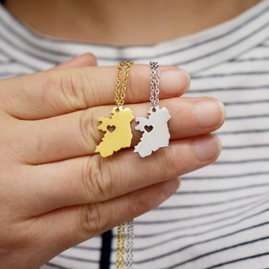Collar con abalorio <span class=keywords><strong>de</strong></span> <span class=keywords><strong>mapa</strong></span> <span class=keywords><strong>de</strong></span> Irlanda, joyería hecha a mano, a la moda, pequeño colgante <span class=keywords><strong>de</strong></span> <span class=keywords><strong>mapa</strong></span> personalizado - Product Image 2