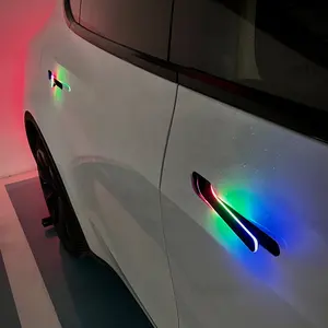 Hansshow senza fili colorato Smart veicolo elettrico maniglia per Tesla modello 3 Y Auto maniglia della porta aperta 2021 2022 2023 2024