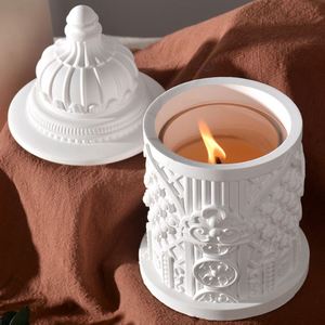 Portavelas con Tapa en Forma de Castillo Blanco Repujado para Decoración del Hogar - Product Image 3