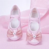 Chaussures de danse de ballet à nœud pour filles, chaussures de scène pour enfants, chaussures souples à semelle plate pour examen et yoga