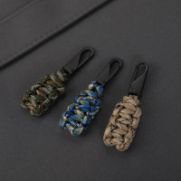 Porte-clés en paracorde polyester camouflage avec mousqueton métallique, léger et utilitaire pour la randonnée et le camping