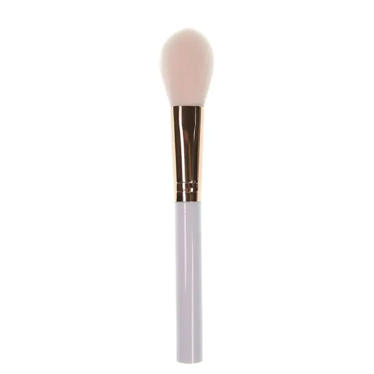 Single Premium Mini Blush Brush Simple Makeup Tool with Synthetic Hair for Blusher Used on Cheeks