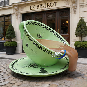 Sculpture extérieure personnalisée en fibre de verre durable, surdimensionnée, en forme de tasse de café verte, pour la décoration de rues commerciales et de centres commerciaux - Product Image 5