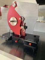 Equipo de prueba de fuerza de desgarro de tela textil Probador de rasgado Elmendorf de fuerza de papel automático
