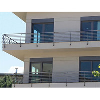 Système de garde-corps complet en acier inoxydable 304/316 à barres horizontales approuvé par le code pour terrasses et balcons extérieurs