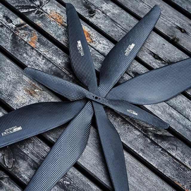 30inch 28kg Carbon Fiber Epoxy Integrated Drone Propeller Part P*10 Higher Load Ability 2 Blades