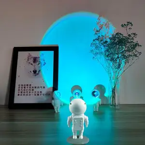 Mini lampe Robot LED avec Projection du coucher du soleil, Projection à 360 degrés, idéal pour un astronaute, nouveau Design LED