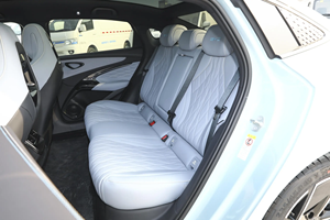 Voiture d'occasion <span class=keywords><strong>2022</strong></span> BYD Seal 700KM, propulsion arrière, autonomie NEDC 601-700KM, batterie LFP, économique et pratique, conduite à gauche - Product Image 5