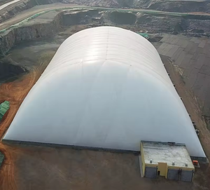 Dôme gonflable commercial de divertissement pour le tennis et le padel, structure modulaire à grande portée en PVDF et PVC, soutenue par l'air - Product Image 1