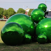 Boule de miroir gonflable verte Boule de miroir de Noël verte Ballon brillant vert pour la décoration extérieure de Noël