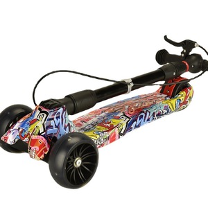 Patinete Plegable con Freno Musical y Luces, Altura Ajustable para Niños de 6 a 8 Años - Product Image 3