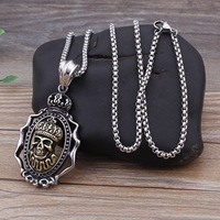 Pendentif Tête de Mort Bicolore en Acier Inoxydable Créatif pour Hommes, Collier Couronne Creuse Hip Hop