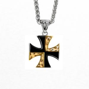 Colgante de Cruz de Hierro de Acero Inoxidable 316L en Tono Plateado Zoryn con Grabado de Llama en Acabado Negro, Estilo Gótico para Hombre - Product Image 2