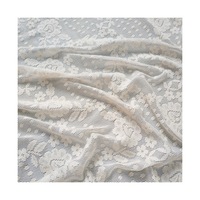 Tissu en dentelle florale respirant et hydrosoluble 100% coton pour vêtements ou robe hawaïenne, tissu en dentelle brodée