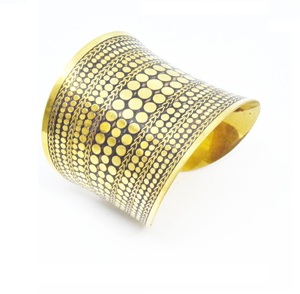 Bracelet manchette 3 tons plaqué or pour femme, idéal pour mariage, en or jaune - Product Image 2