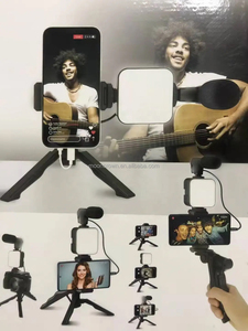 El micrófono de escopeta con trípode de luz LED está en la cámara para <span class=keywords><strong>Vlogging</strong></span> Video streaming podcast equipo teléfono Kit de micrófono - Product Image 2