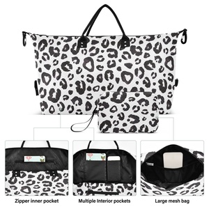 Sac de voyage personnalisé à imprimé léopard pour femmes, grand sac de voyage à la mode pour femmes, ensemble de sacs de voyage à prix avantageux - Product Image 6