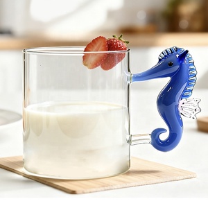 Taza de café de cristal de borosilicato alto con asa de caballito de mar de animales marinos, diseño de dibujos animados 3D del océano, taza colgante con asa de sardina - Product Image 6