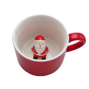 Taza de cerámica 3D de 300ml para Papá Noel, segura para microondas, diseño europeo minimalista para obsequios, OEM/ODM, bienvenida - Product Image 1