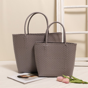 Sac à main tissé en plastique <span class=keywords><strong>de</strong></span> couleur unie - Nouveau panier <span class=keywords><strong>de</strong></span> courses tendance, sac <span class=keywords><strong>de</strong></span> <span class=keywords><strong>plage</strong></span>, sac à main en paille avec poignée et sac décontracté - Product Image 2