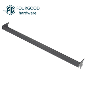 Rail de suspension rotatif pour vêtements en tube carré 50*600 pour magasin - Product Image 5