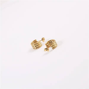 Boucles d'oreilles Huggie en acier inoxydable, larges <span class=keywords><strong>Huggies</strong></span> modernes <span class=keywords><strong>couches</strong></span> or, tendance - Product Image 4