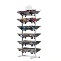 Support de présentation en métal pour skateboard, ski, trottinette, planche de surf, support de ski de surf, pour magasin de sport personnalisé