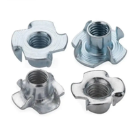 Tuerca en T DIN1624 de 4 Puntas M4 M6, Tuerca de Inserción de Cuatro Garras de Acero Galvanizado con Recubrimiento de Zinc, Clase 4.8, para Muebles y Carpintería