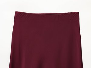 TAOP&ZA <span class=keywords><strong>Jupe</strong></span> <span class=keywords><strong>midi</strong></span> <span class=keywords><strong>droite</strong></span> taille mi-haute élégante et polyvalente pour femme, style européen et américain, nouvelle collection 2025, 8534855 - Product Image 4