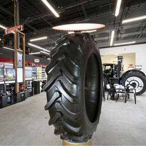 <span class=keywords><strong>Pneu</strong></span> agricole diagonal durable 18.4-38 R1 R2, pneus de tracteur à crampons profonds 23.1-26, 20.8-38 pour usage intensif sur les champs africains - Product Image 1