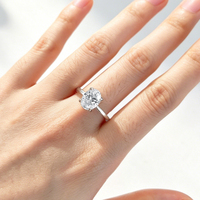 Bague de fiançailles Peishang Jewelry en argent sterling 925, fine et simple, avec un solitaire en moissanite ovale à cinq griffes