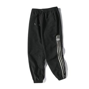 <span class=keywords><strong>กางเกง</strong></span>ลายทางสำหรับผู้ชาย<span class=keywords><strong>กางเกง</strong></span>ลำลองกางเกงขายาวสีดำแนวสตรีทเสื้อผ้า2020สำหรับผู้ชาย - Product Image 3