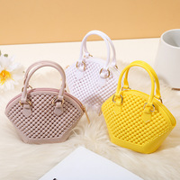 Nouveau sac à bandoulière élégant pour femme, sac bandoulière à chaîne avec poignée, fermeture éclair, mini sac coquille perlée