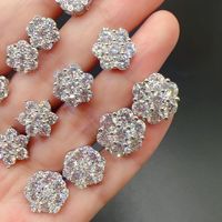 Sparkle 3MM 10 poin berlian 925 perak murni VVS Moissanite emas bulat berlian Cluster anting-anting bunga