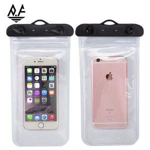 กระเป๋าใส่โทรศัพท์กันน้ำสำหรับกระดานพายแบบเป่าลม Universal Isup รุ่น FS08 - Product Image 1