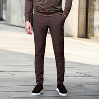 Pantalon de survêtement fuselé extensible pour homme, personnalisé avec logo OEM, nouvelle mode streetwear décontractée pour l'exercice