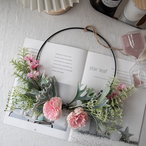 พวงหรีดดอกไม้ประดิษฐ์ CallaFloral พร้อมกวางเขากวางและดอกไม้สีชมพู ตกแต่งผนังรูปครึ่งวงกลม สำหรับตกแต่งบ้านและงานแต่งงาน - Product Image 1