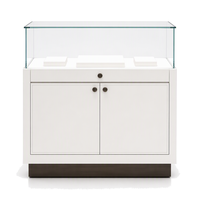 Comptoir de présentation de bijoux en verre GZowin avec éclairage LED, vitrine de vente au détail durable pour les bijouteries